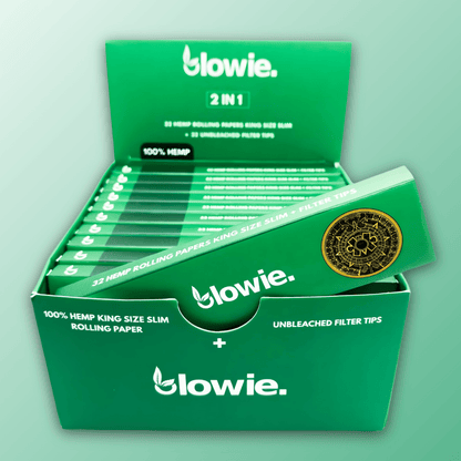 Value box 32 pieces Rolling Paper + Filter Tips - Blowie